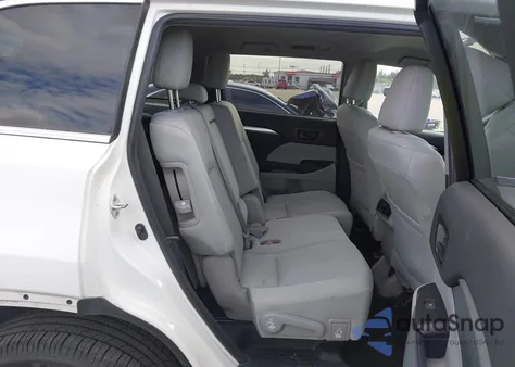 2019 Toyota Highlander Le из США, поврежденный, VIN 5TDBZRFH2KS704099